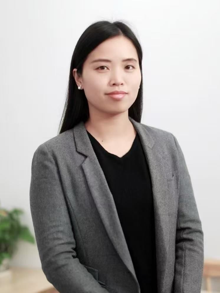 纪莺莺-个人照片.jpg 纪莺莺-个人照片.jpg